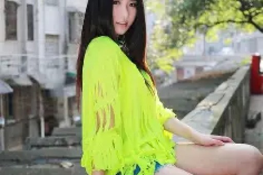 人设打造 伪造战绩 跨平台导流起底伪财经“大V”收割流水线