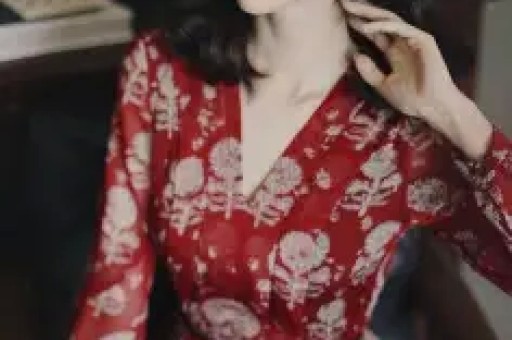 原来张一山当初没说谎看了外媒镜头才发现杨紫早已脱胎换骨
