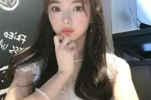 揭秘娱乐圈八卦：每天带你看不尽的明星八卦
