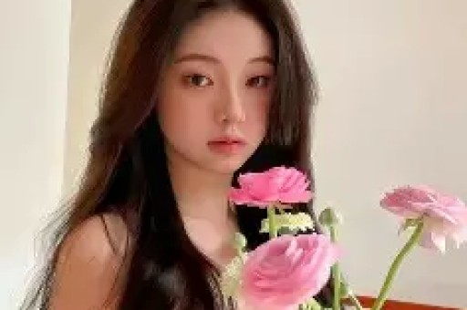 刘畊宏上小红书打广告！但为啥总在素人评论区里出现？